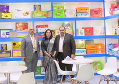 Sara Kapoor, Rohit Kapoor, CEO, and Ranjish Duggal of Meghdoot Packaging presented their paper-based printed corrugated carton packaging for all types of fruits. 