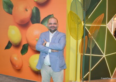 Yigit Gokyigit of G Agro, a newly founded Turkish fresh produce exporting company. They just finished their fig season and are headed towards the pomegranate season. Despite having only just started, the company already supplies European retailers.