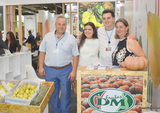 The Frutas DM team, a Portuguese exporters that deals in apples, pears, pumpkins, cabbage and more. They export to European markets, such as Spain, France, and Italy, but also to South America.