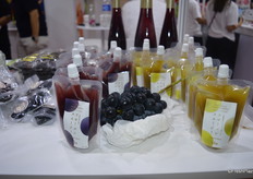 Frozen grape smoothies 