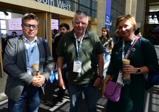 Maciej Kozarzewski of Polskie Jagody with Peter McPherson of Costa Australia and Dominika Kozarzewski, also Polskie Jagody