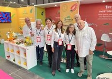 Team of BreedX promoting the seedless peppers