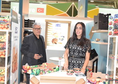Wafaa Loukili (right) from Moroccan packaging supplier GPC Carton.